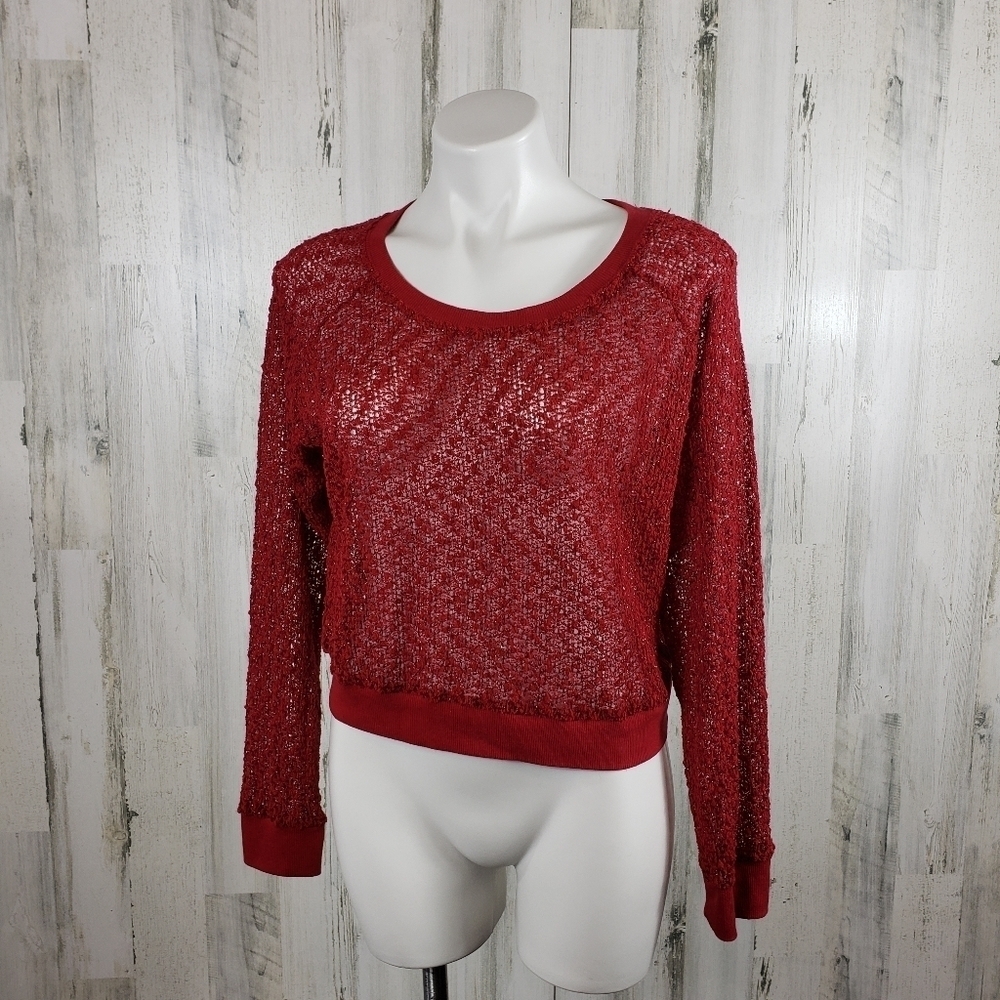 Crush red and silver crochet long sleeve size XL